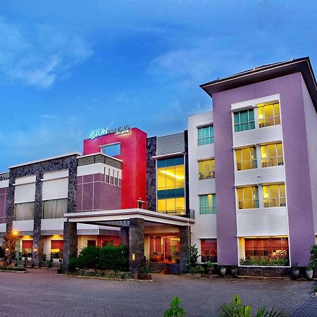 โรงแรมแอสตัน ตันจุง ซิตี้ Tanjung  ภายนอก รูปภาพ