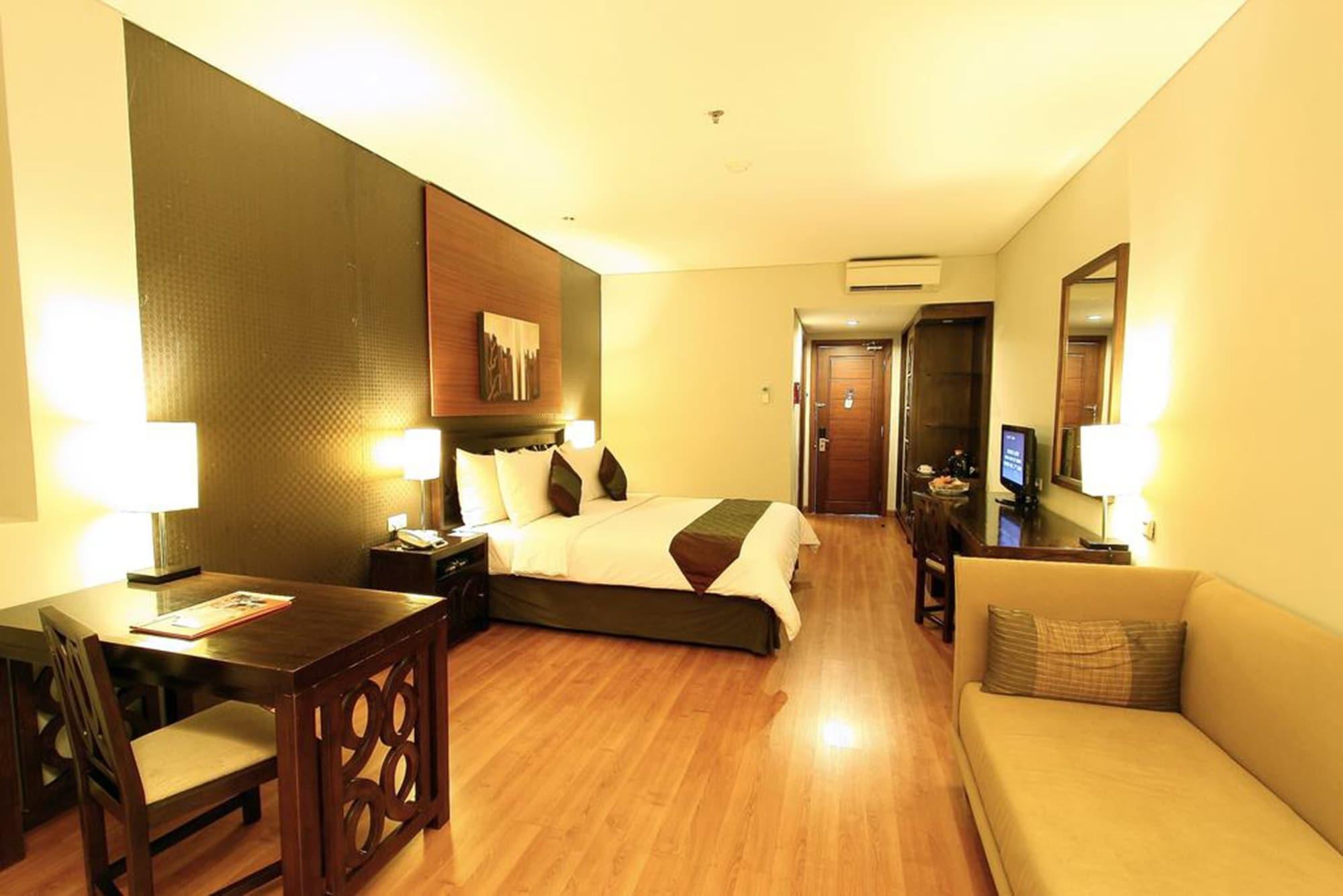 โรงแรมแอสตัน ตันจุง ซิตี้ Tanjung  ภายนอก รูปภาพ